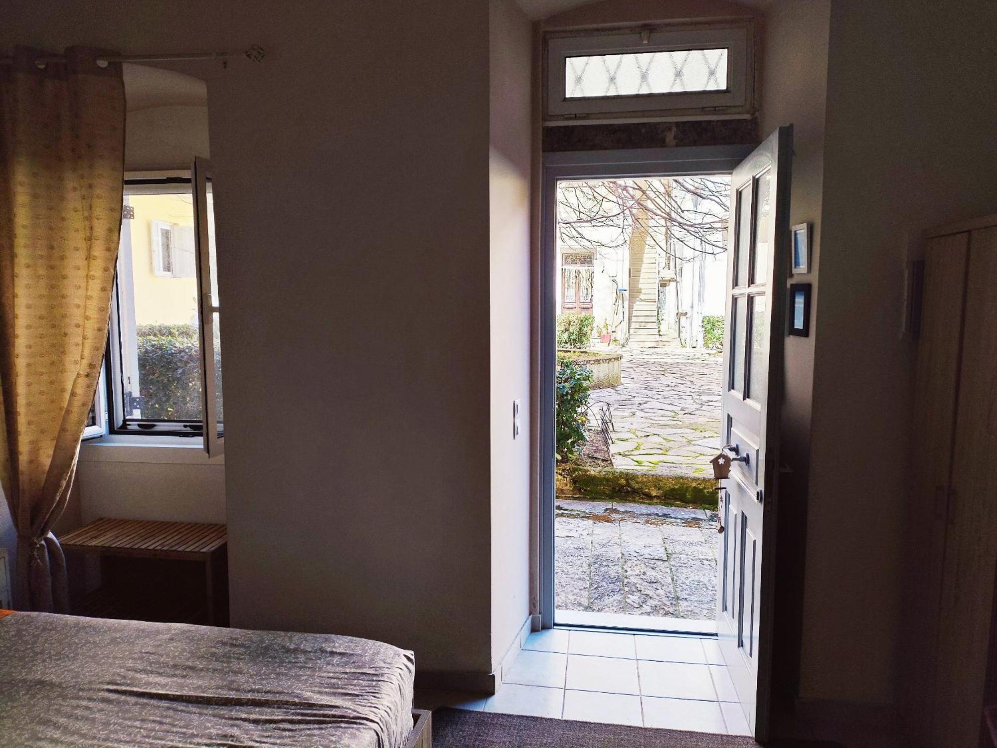 Downtown Mavili'S Studio Corfu  Экстерьер фото